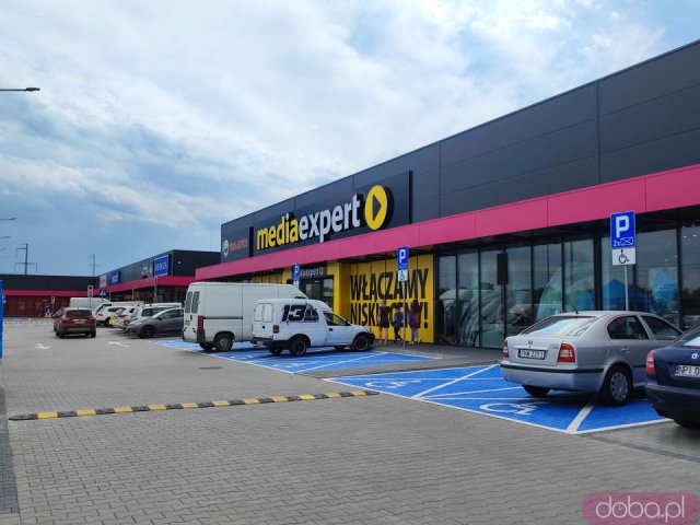 [FOTO] Nowa galeria handlowa pod Wrocławiem już otwarta
