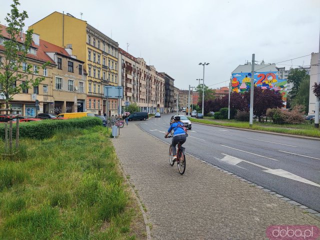 [FOTO] Powstają nowe drogi rowerowe przy Spiskiej i Dubois