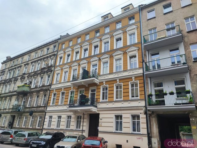 [FOTO] Kamienice na Przedmieściu Oławskim odzyskują dawny blask