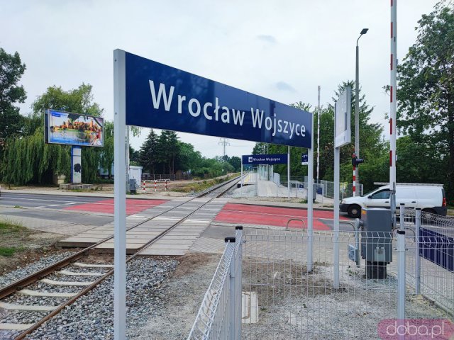 [FOTO, ROZKŁAD] Wróciły pociągi z Wrocławia do Świdnicy przez Sobótkę. Niektóre kursy pojadą do Bielawy