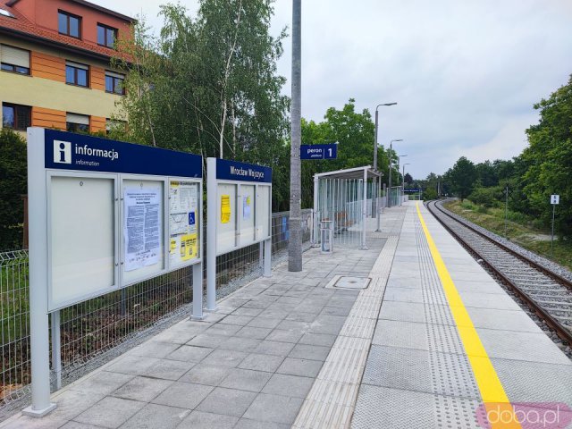 [FOTO, ROZKŁAD] Wróciły pociągi z Wrocławia do Świdnicy przez Sobótkę. Niektóre kursy pojadą do Bielawy