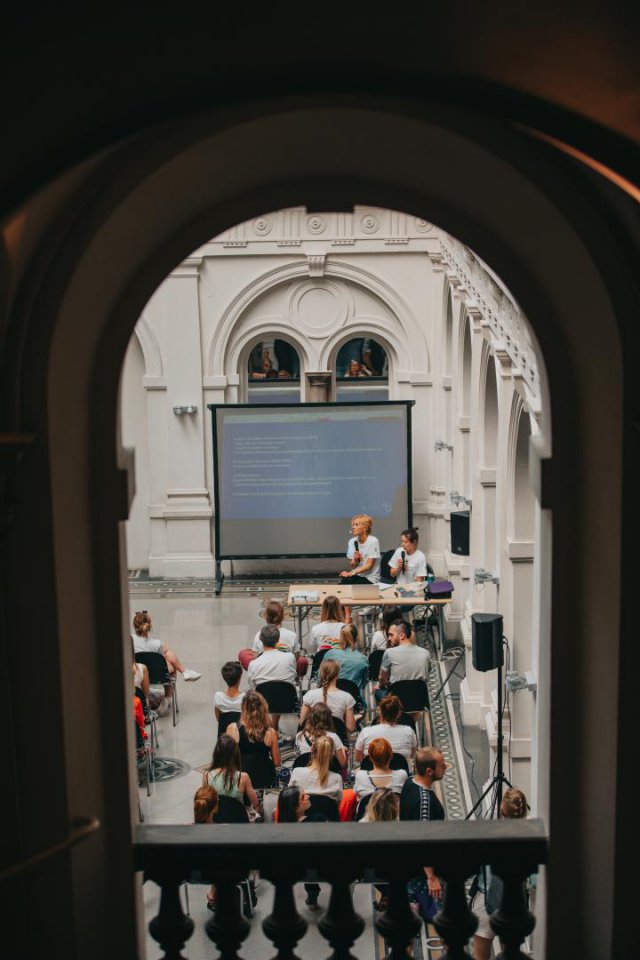[FOTO] Wrocławianie obchodzili Dzień Jogi