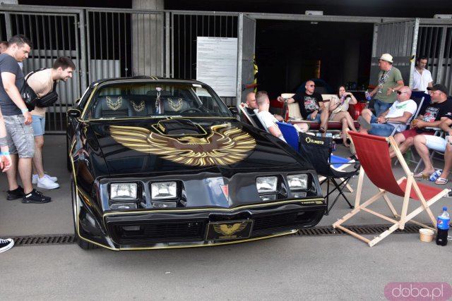 [DUŻO ZDJĘĆ, WIDEO] Zlot amerykańskich samochodów American Cars Mania we Wrocławiu