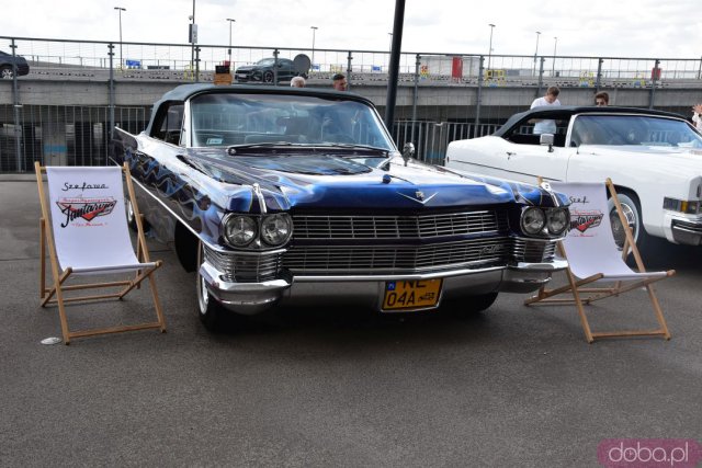 [DUŻO ZDJĘĆ, WIDEO] Zlot amerykańskich samochodów American Cars Mania we Wrocławiu