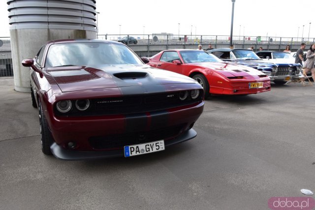 [DUŻO ZDJĘĆ, WIDEO] Zlot amerykańskich samochodów American Cars Mania we Wrocławiu