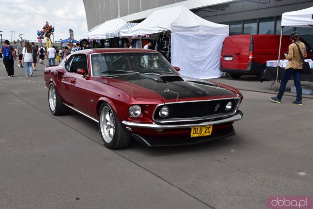 [DUŻO ZDJĘĆ, WIDEO] Zlot amerykańskich samochodów American Cars Mania we Wrocławiu