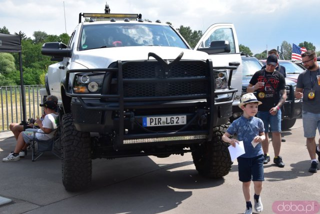 [DUŻO ZDJĘĆ, WIDEO] Zlot amerykańskich samochodów American Cars Mania we Wrocławiu
