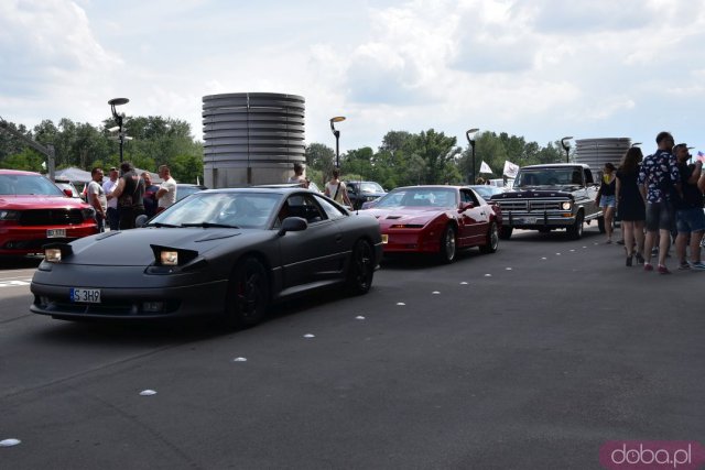 [DUŻO ZDJĘĆ, WIDEO] Zlot amerykańskich samochodów American Cars Mania we Wrocławiu