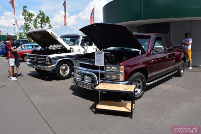 [DUŻO ZDJĘĆ, WIDEO] Zlot amerykańskich samochodów American Cars Mania we Wrocławiu