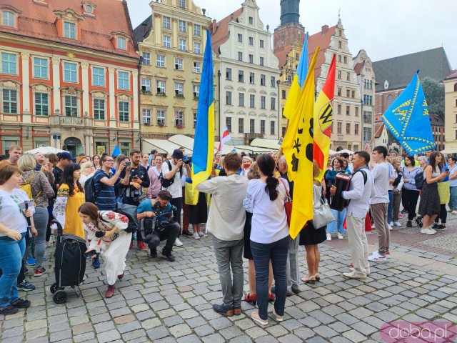 Obchody Święta Niepodległości Ukrainy na wrocławskim rynku [Foto]