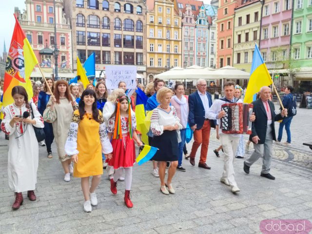 Obchody Święta Niepodległości Ukrainy na wrocławskim rynku [Foto]