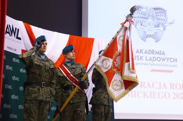 Inauguracja Roku Akademickiego w Akademii Wojsk Lądowych [Foto]