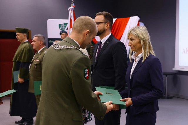 Inauguracja Roku Akademickiego w Akademii Wojsk Lądowych [Foto]