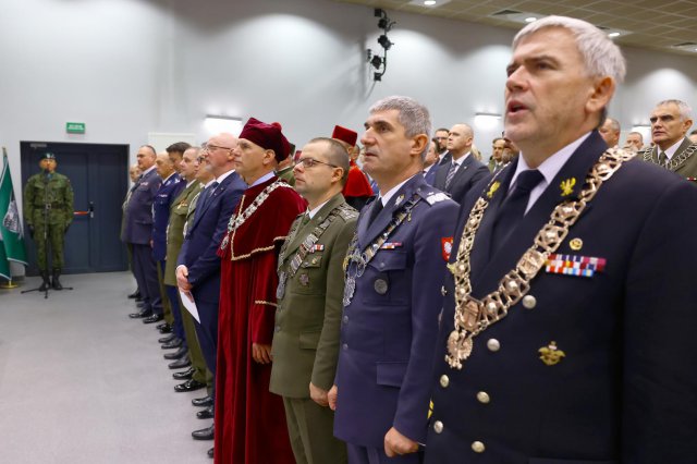 Inauguracja Roku Akademickiego w Akademii Wojsk Lądowych [Foto]