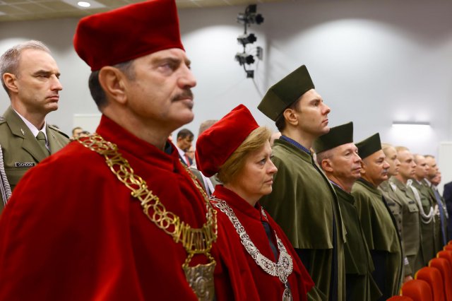 Inauguracja Roku Akademickiego w Akademii Wojsk Lądowych [Foto]