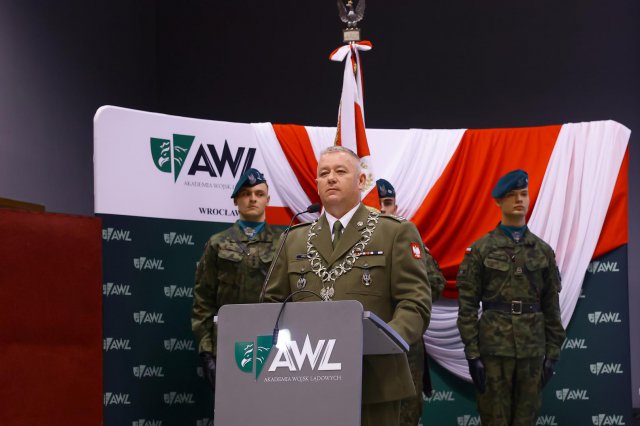 Inauguracja Roku Akademickiego w Akademii Wojsk Lądowych [Foto]