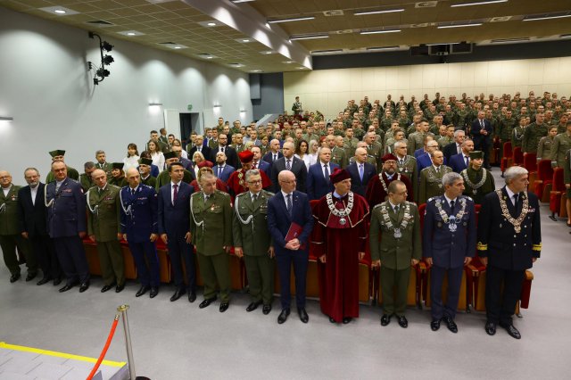 Inauguracja Roku Akademickiego w Akademii Wojsk Lądowych [Foto]