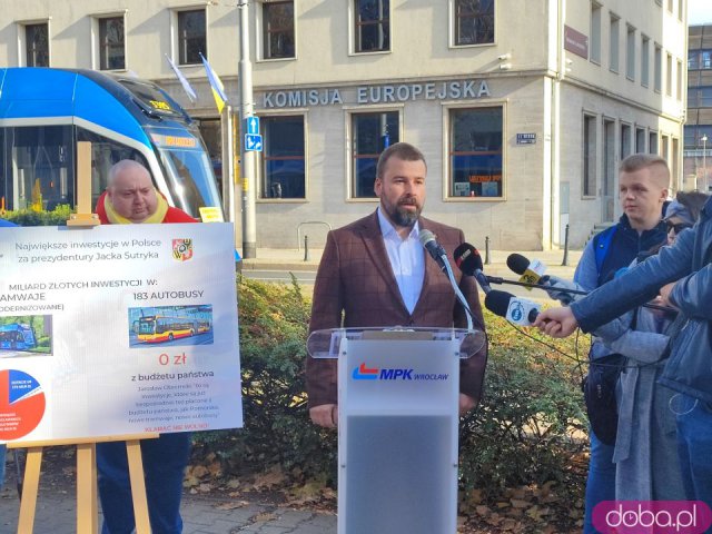 Pan po prostu kłamał. Prezes MPK odniósł się do nieprawdziwych słów wojewody Obremskiego. Zaprezentowano również 25. tramwaj Moderus Gamma [Foto]