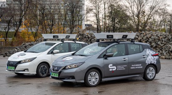 Samochody e-kontroli Strefy Płatnego Parkowania we Wrocławiu z nowym oznakowaniem [Foto]