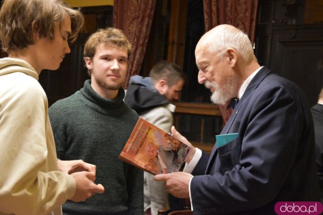 PiS jest partią czysto lewicową. Łukaszenka to facet o mentalności dyrektora PGR-u. Spotkanie z Januszem Korwinem-Mikke [Foto]