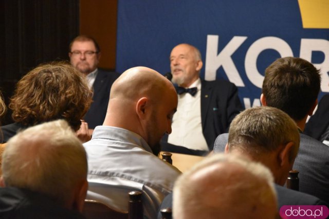 PiS jest partią czysto lewicową. Łukaszenka to facet o mentalności dyrektora PGR-u. Spotkanie z Januszem Korwinem-Mikke [Foto]