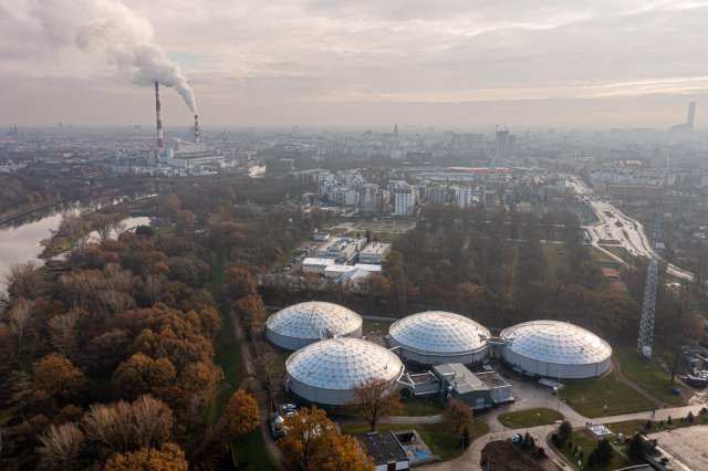 Do czego będą służyć specyficzne budowle przy ulicy Długiej? [Foto]