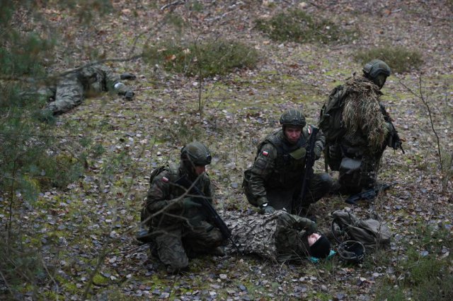 Grupa dolnośląskich terytorialsów zdała ważny, wojskowy egzamin