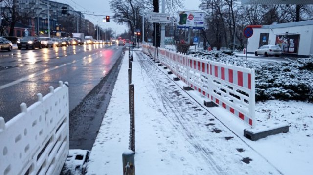 Na przystanku Bzowa - Centrum Zajezdnia powstaną perony wiedeńskie 