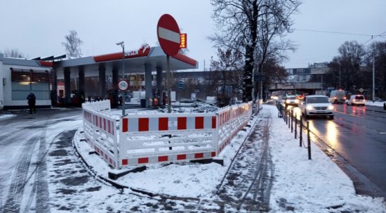 Na przystanku Bzowa - Centrum Zajezdnia powstaną perony wiedeńskie 