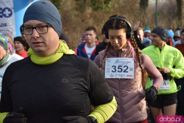 Ponad 500 osób na starcie Sylwestrowego Biegu! Wrocławska Dycha i Piątka za nami [DUŻO ZDJĘĆ]