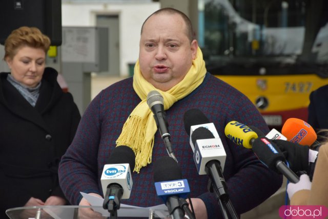 O milion złotych więcej za paliwo w skali miesiąca. MPK podpisało wniosek o zbadanie praktyk Orlenu [Foto]