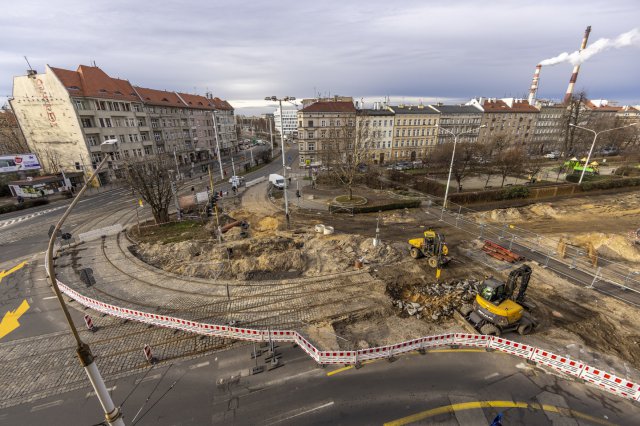 Na ulicy Pomorskiej i placu Staszica praca wre. Kiedy skończy się remont? [Foto]