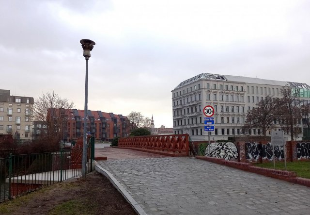 Remont Mostu świętej Klary zakończony. Można już przejść z Wyspy Słodowej na Bielarską [Foto, Szczegóły]