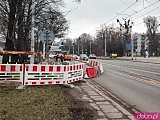 Trwa budowa peronów wiedeńskich na przystanku Bzowa - Centrum Zajezdnia [Foto]