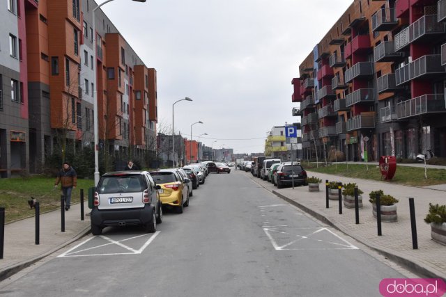 Łącznik na Lipie Piotrowskiej zostanie przebudowany. Będzie więcej miejsc parkingowych [Foto]