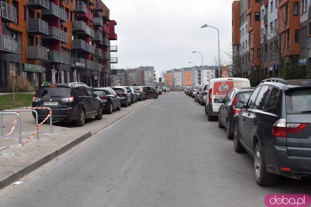 Łącznik na Lipie Piotrowskiej zostanie przebudowany. Będzie więcej miejsc parkingowych [Foto]