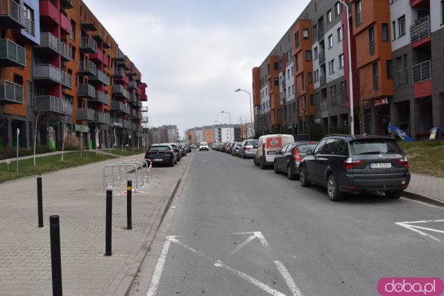 Łącznik na Lipie Piotrowskiej zostanie przebudowany. Będzie więcej miejsc parkingowych [Foto]