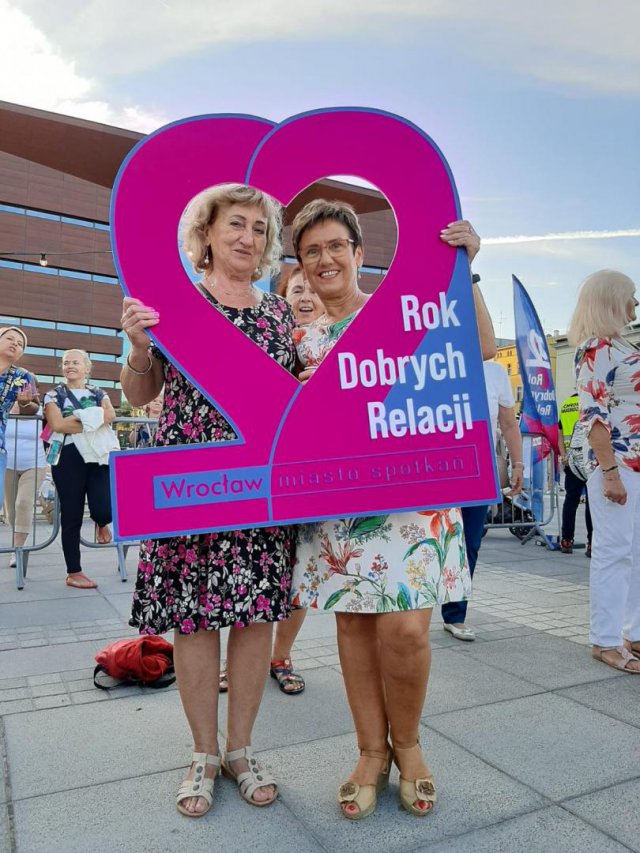 Wrocław już od 12 miesięcy dba o życzliwość, bliskość i dobre relacje [Szczegóły, Foto]