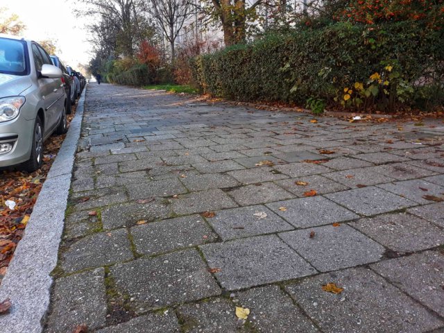 Wyremontowano chodnik na ulicy Jemiołowej [Foto]