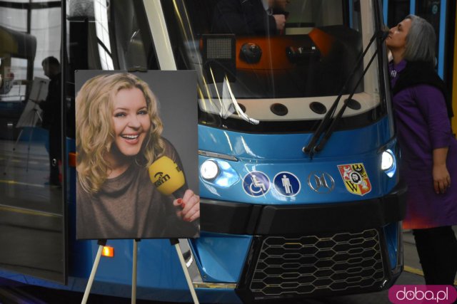 Monika Jaworska patronem kolejnego wrocławskiego tramwaju. Przywołano ciepłe wspomnienia podczas wzruszającej uroczystości [Foto, Wideo]