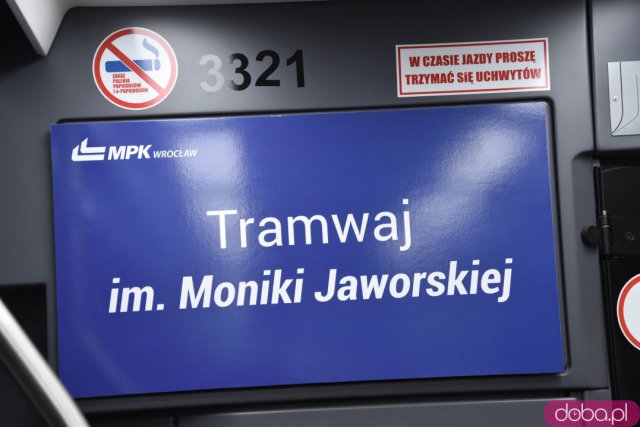 Monika Jaworska patronem kolejnego wrocławskiego tramwaju. Przywołano ciepłe wspomnienia podczas wzruszającej uroczystości [Foto, Wideo]