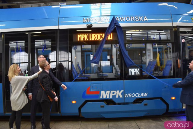 Monika Jaworska patronem kolejnego wrocławskiego tramwaju. Przywołano ciepłe wspomnienia podczas wzruszającej uroczystości [Foto, Wideo]