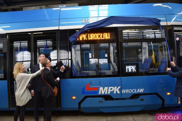 Monika Jaworska patronem kolejnego wrocławskiego tramwaju. Przywołano ciepłe wspomnienia podczas wzruszającej uroczystości [Foto, Wideo]
