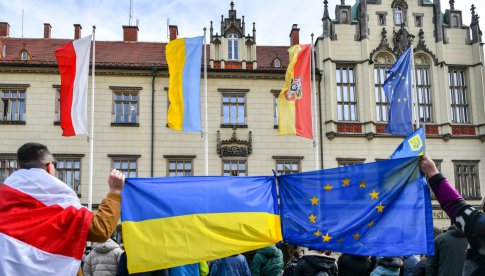 Mija rok od wybuchu wojny w Ukrainie. Ilu uchodźców przybyło do Wrocławia? Jakie wydarzenia zaplanowano?