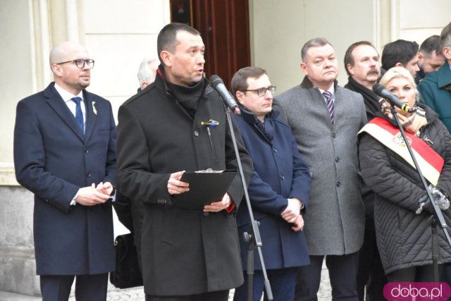 Zobacz, jak Wrocław obchodził rocznicę wybuchu wojny w Ukrainie [Foto, Wideo]