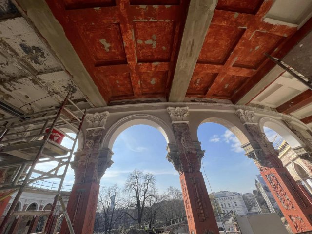 Czy znaleziono skarby w zasypanych pomieszczeniach Bastionu Sakwowego? Zobacz postęp prac [Foto]