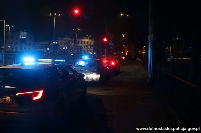 Policjanci skontrolowali kierowców aplikacji typu Uber. Wyniki mogą niepokoić [Foto, Wideo]