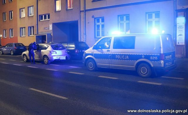 Policjanci skontrolowali kierowców aplikacji typu Uber. Wyniki mogą niepokoić [Foto, Wideo]