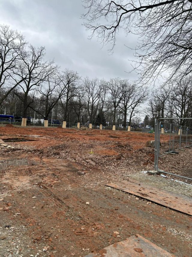 Ruszyły prace modernizacyjne na kortach tenisowych przy ul. Pułtuskiej [Foto]