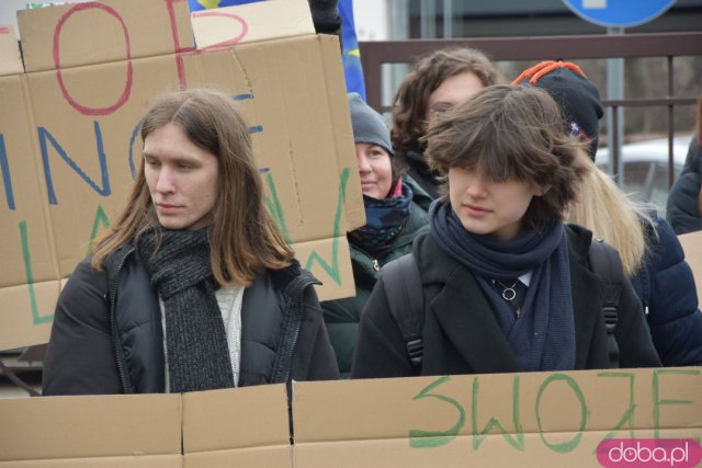 Protestowali w obronie wrocławskich lasów [Foto]